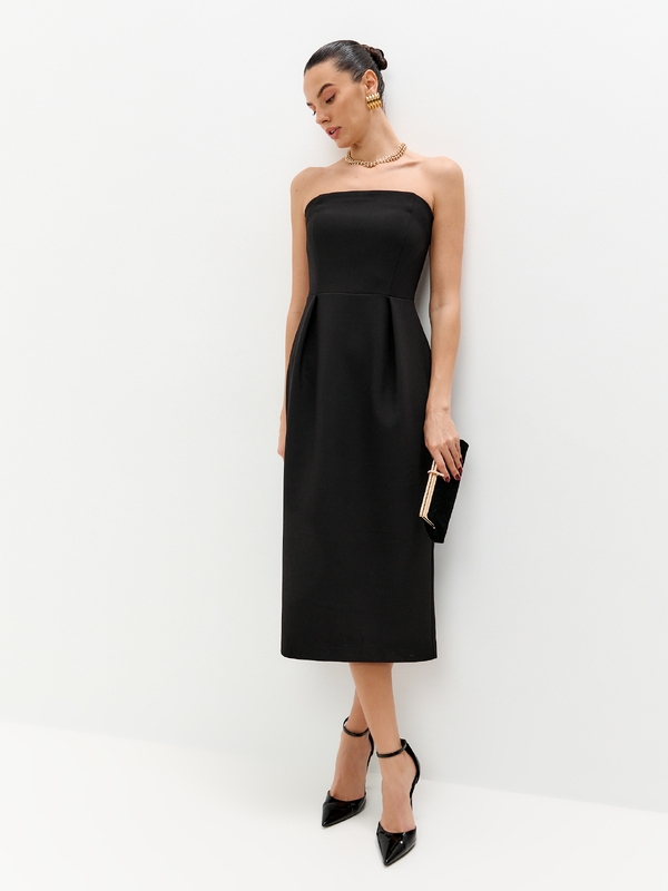 Платье с корсетом